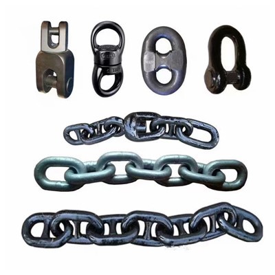 Rantai anchor dicat hitam