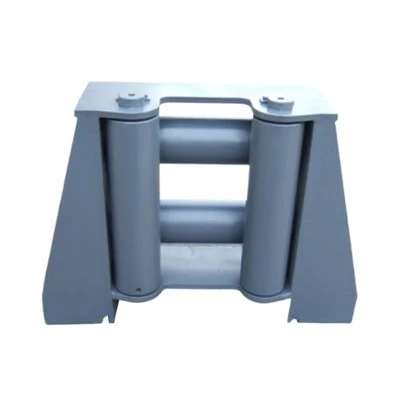 Empat penggelek Fairlead